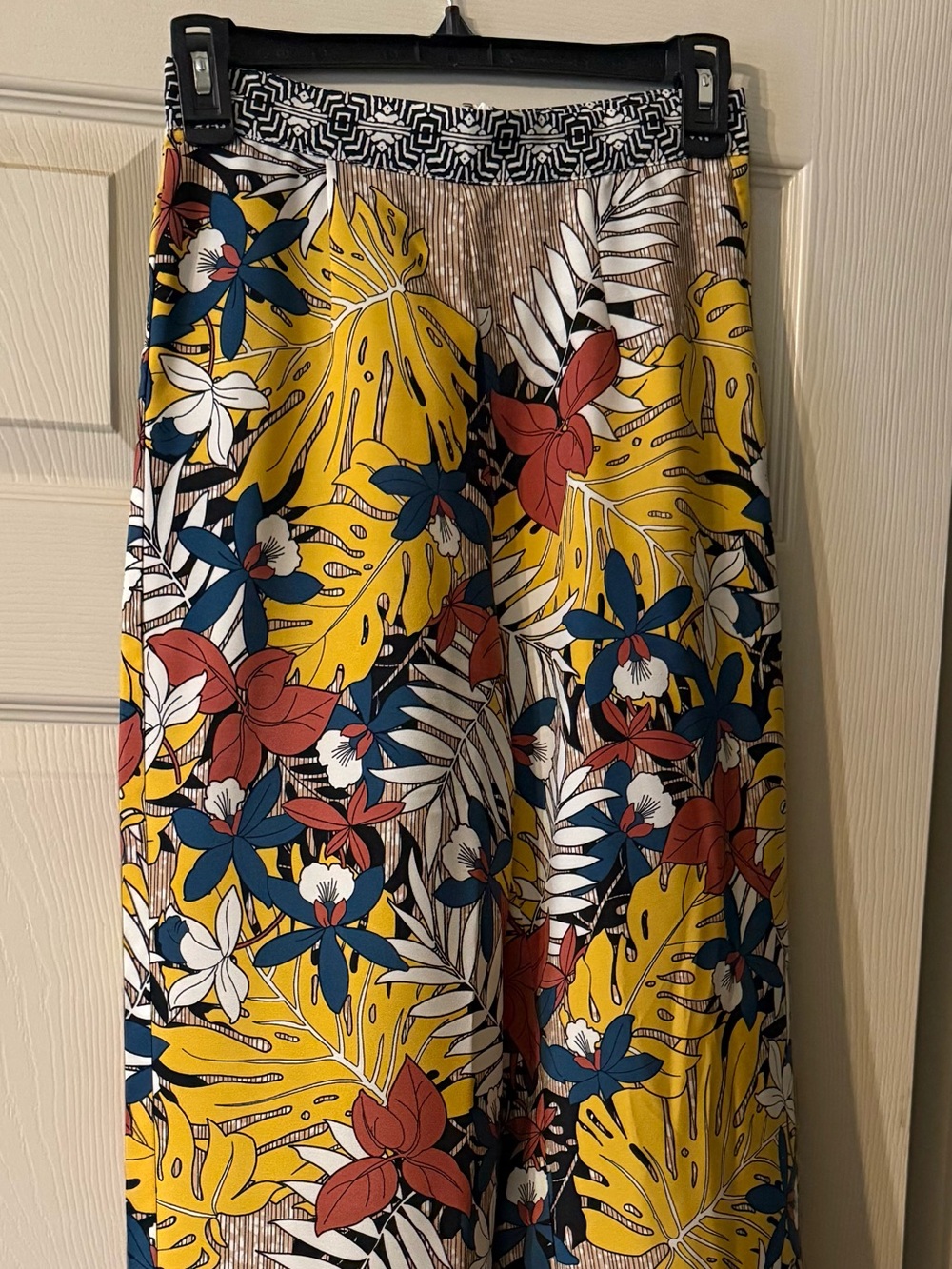 Francesca's Palazoo pants in Size XS